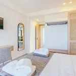 Luxury Heaven - With Heated Pool וילה העיירה רתימנו