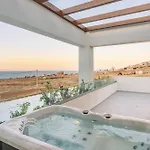Luxury Heaven - With Heated Pool וילה *