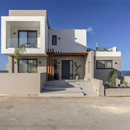 Luxury Heaven - With Heated Pool * Ρέθυμνο