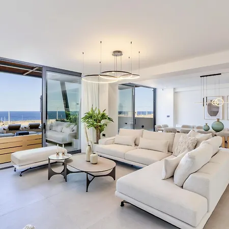 Luxury Heaven - With Heated Pool Ρέθυμνο