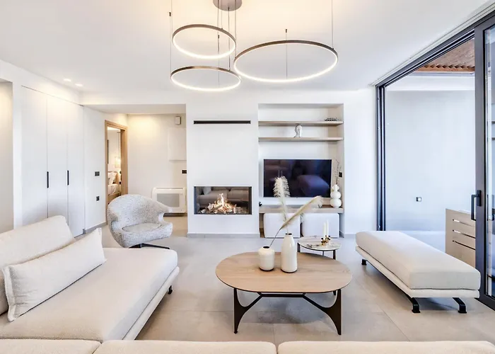 Luxury Heaven - With Heated Pool * Ρέθυμνο