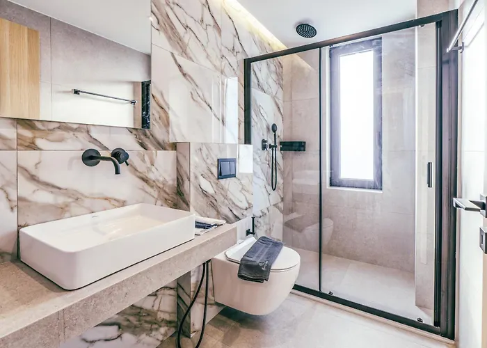 Luxury Heaven - With Heated Pool