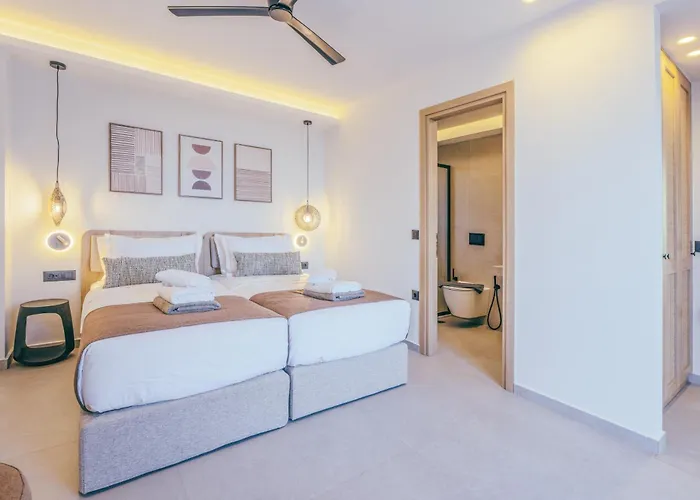 Luxury Heaven - With Heated Pool * Ρέθυμνο