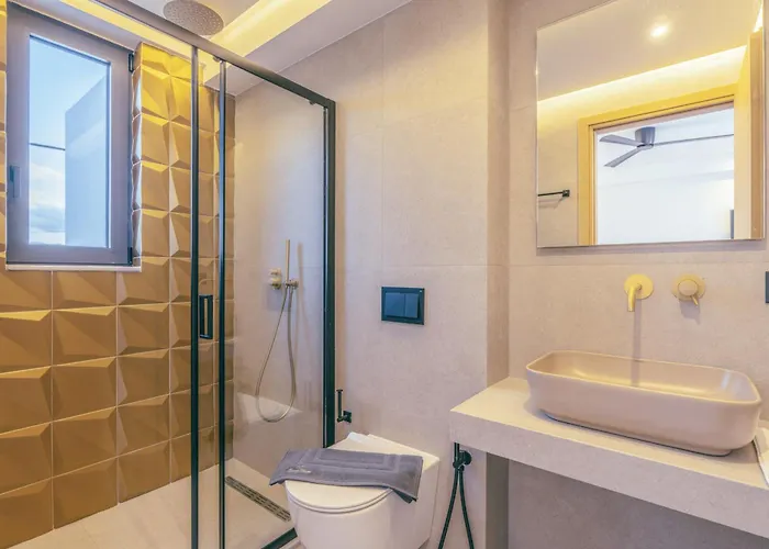 Luxury Heaven - With Heated Pool * Ρέθυμνο