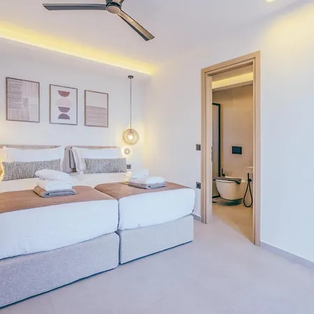 Luxury Heaven - With Heated Pool * Retimno